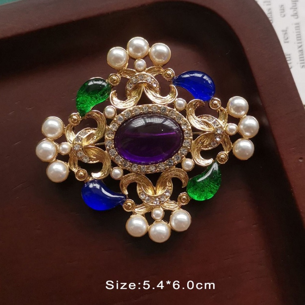 Brand New Vintage Inspired colorful Brooch Pendant Retro Style